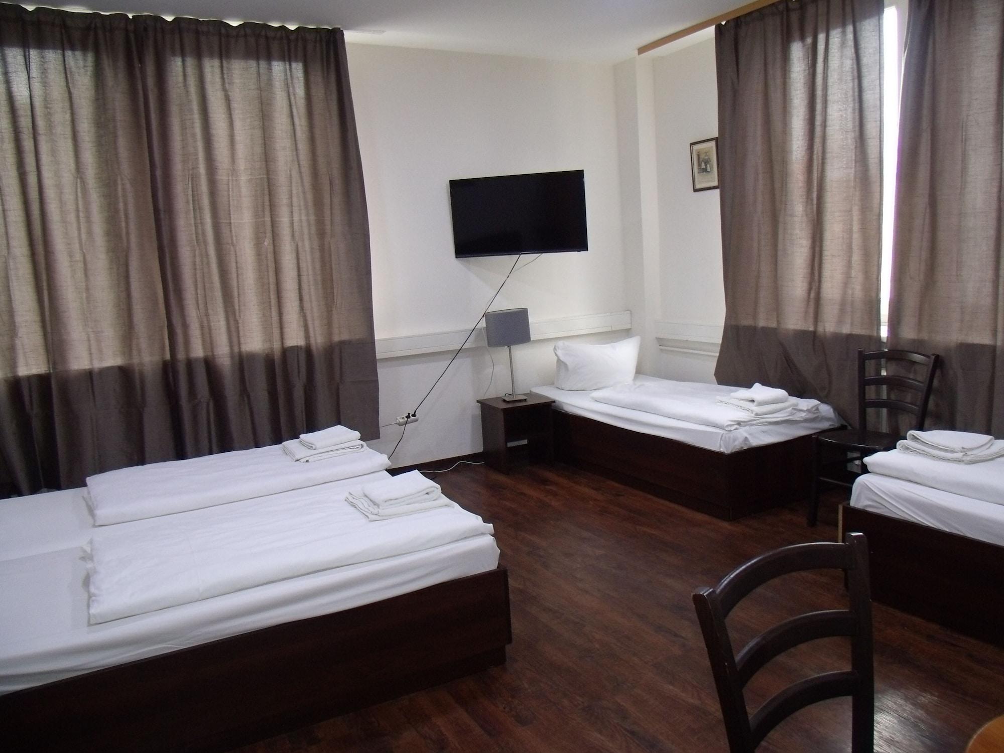 Hotel Arrival 3*
